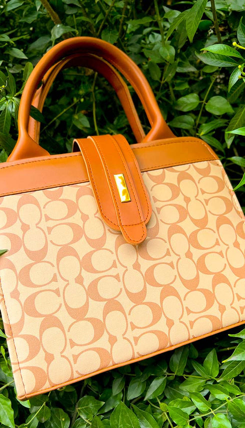Monogram Beige